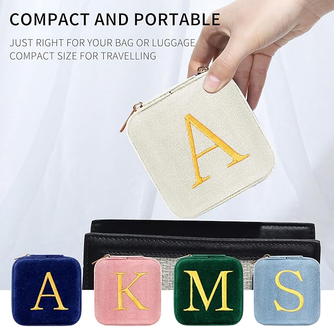 Parima Bridesmaid Proposal Gifts Wedding Day - Plush Velvet Personalized Travel Jewelry Case Organizer Bridal Shower Bride Matron Maid Of Honor Bachelorette Gifts for Bride - Letter E, White