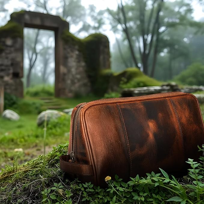 ELIZO Premium REAL Leather Toiletry Bag for Men Dopp Kitt Hanging Mens Toiletry Large TSA Toiletries Bag Shaving Grooming Bag Organizer