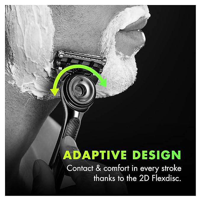 Gillette Labs with Exfoliating Bar by Gillette Mens Razor and Travel Case, Shaving Kit for Men, Storage on the Go, Includes Travel Case, 1 Handle, 3 Razor Blade Refills, and Premium Magnetic Stand