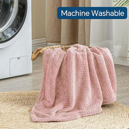 BEDELITE Travel Blanket with Bag, Ultra-Soft Jacquard Fleece Blanket with Luggage Sleeve & Backpack Clip, Airplane Blanket Travel Essentials, Pink