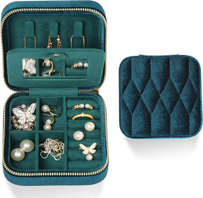 Travel Jewelry Case-Velvet Organizer Adjustable Compartments for Necklaces, Rings | Portable Luxury Travel Jewelry Box for Women, Gift-Worthy Design