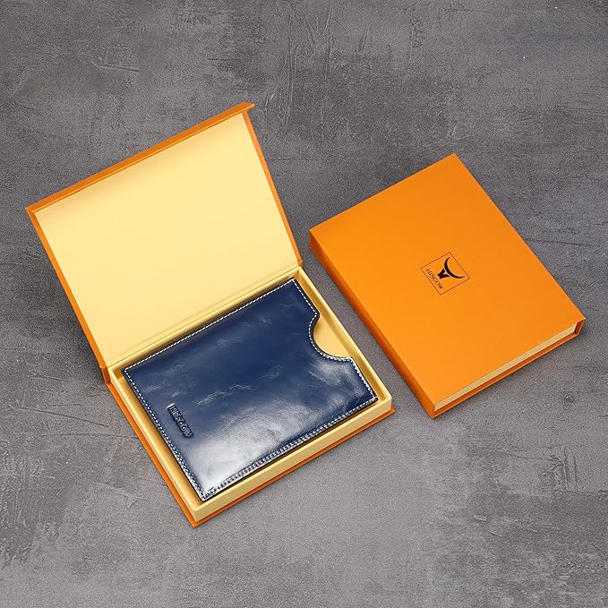 HISCOW Minimalist Passport Sleeve - Italian Calfskin (Antiqued Blue)