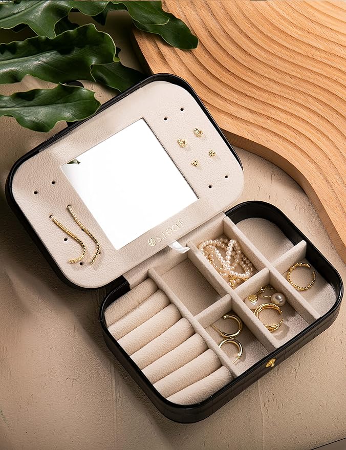 S.Leaf Travel Jewelry Organizer Boxes for Women Small Portable Necklace Earrings Bracelet Rings Travel Case Best Friend Birthday Gifts for Women Trendy (15_Crocodile_Black_Big)