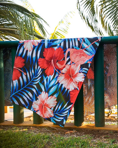 Quick Dry Towel Extra Large 78x35 Inch - Microfiber Beach Towel - Perfect for Beach, Travel, Swimming, Pool, Yoga, Hiking, Camping - Lightweight, Fast Drying, Compact for Adults (Flamingo)