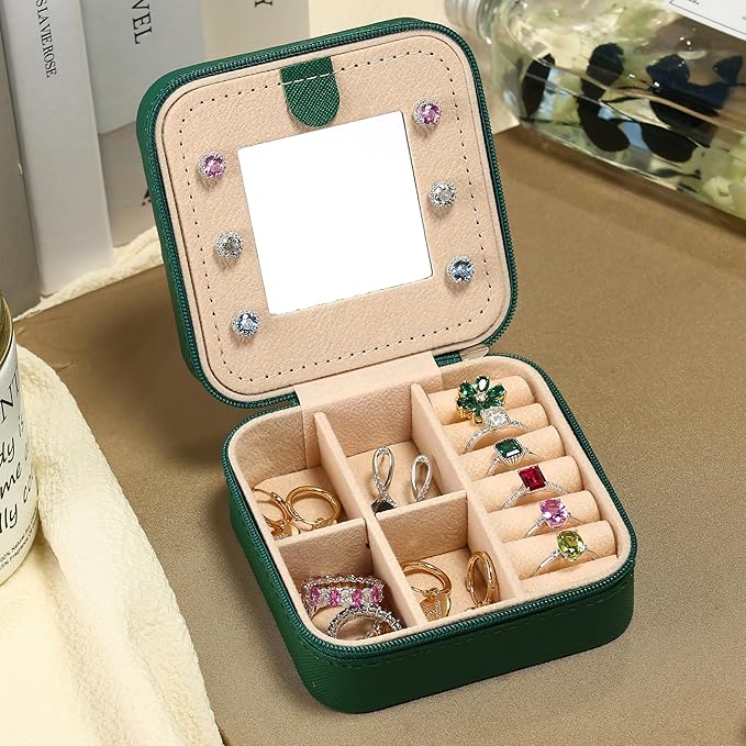 Parima Christmas Stocking Stuffers Travel Jewelry Organizer for Women Girls, Mini Case Ring Necklace Earring Box Small Teen Girl Gifts Teenage Girls, Green