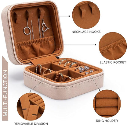 Custom Leather Jewelry Box w/Name & Birth Flower Month - Birthday Gifts for Women, Personalized Jewelry Travel Case - Customized Jewelry Organizer Box, Mom Birthday Gifts - Emerald