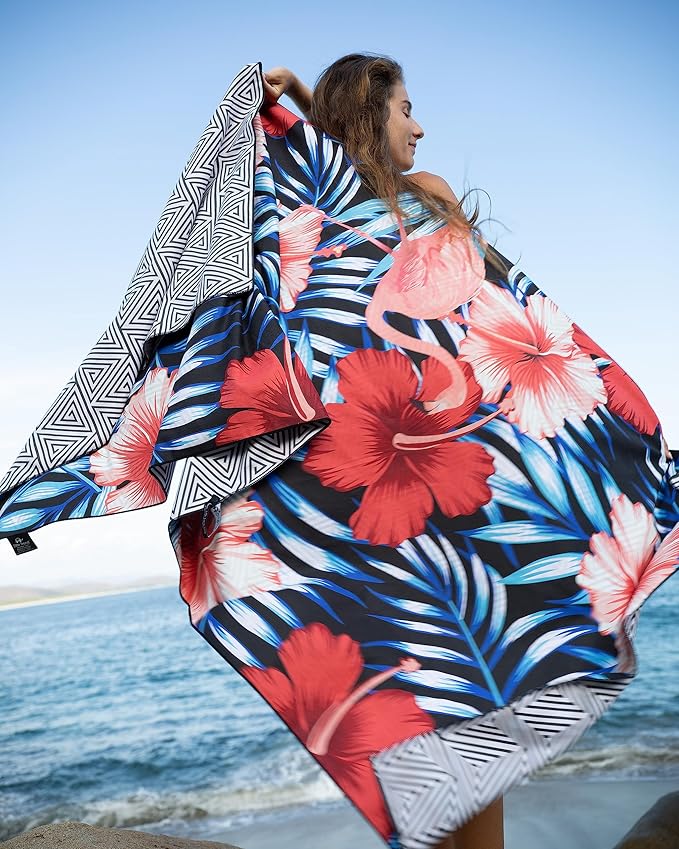 Quick Dry Towel Extra Large 78x35 Inch - Microfiber Beach Towel - Perfect for Beach, Travel, Swimming, Pool, Yoga, Hiking, Camping - Lightweight, Fast Drying, Compact for Adults (Flamingo)