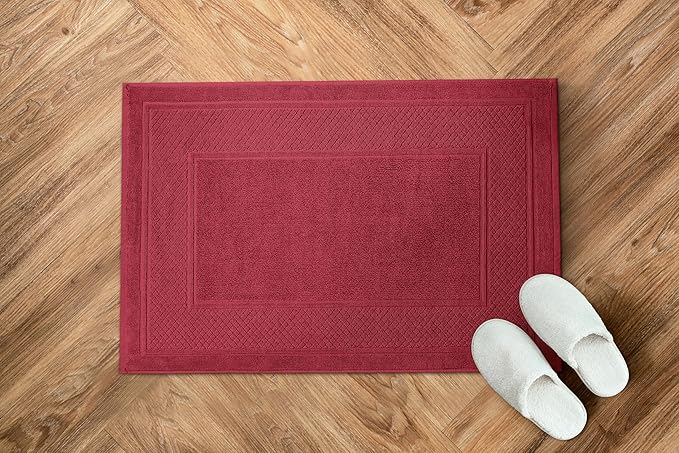 Avalon Towels Red Bath Mat - 100% Cotton Set of 2 Absorbent Bathmat - Bathroom Mats Quick Dry Bath Mats for Bathrooms (22x34 Inches)