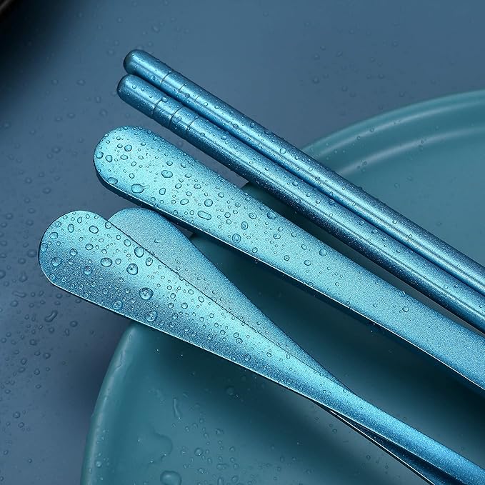 Portable Stainless Steel Flatware Set, Travel Camping Cutlery Set, Portable Utensil Travel Silverware Dinnerware Set with a Waterproof Case (Light Blue)