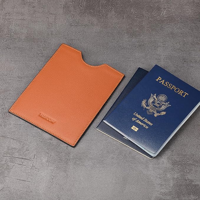 HISCOW Minimalist Passport Sleeve - Italian Calfskin (Tan)