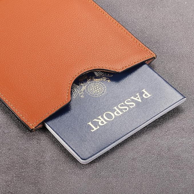 HISCOW Minimalist Passport Sleeve - Italian Calfskin (Tan)