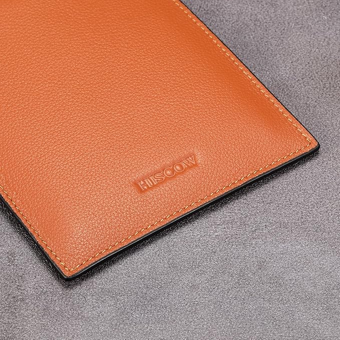 HISCOW Minimalist Passport Sleeve - Italian Calfskin (Tan)