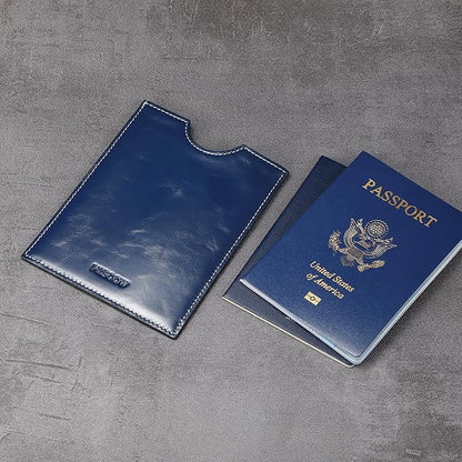 HISCOW Minimalist Passport Sleeve - Italian Calfskin (Antiqued Blue)