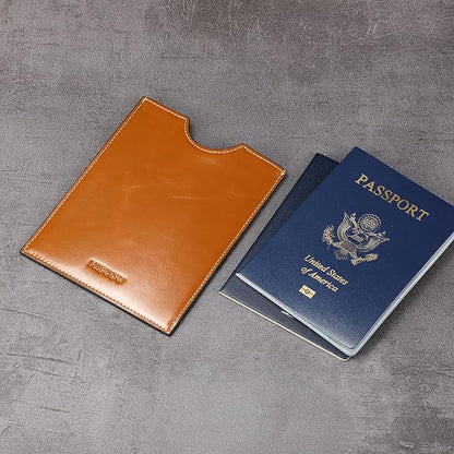 HISCOW Minimalist Passport Sleeve - Italian Calfskin (Antiqued Brown)